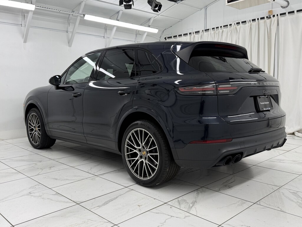 Certified 2023 Porsche Cayenne Platinum Edition Platinum Edition AWD