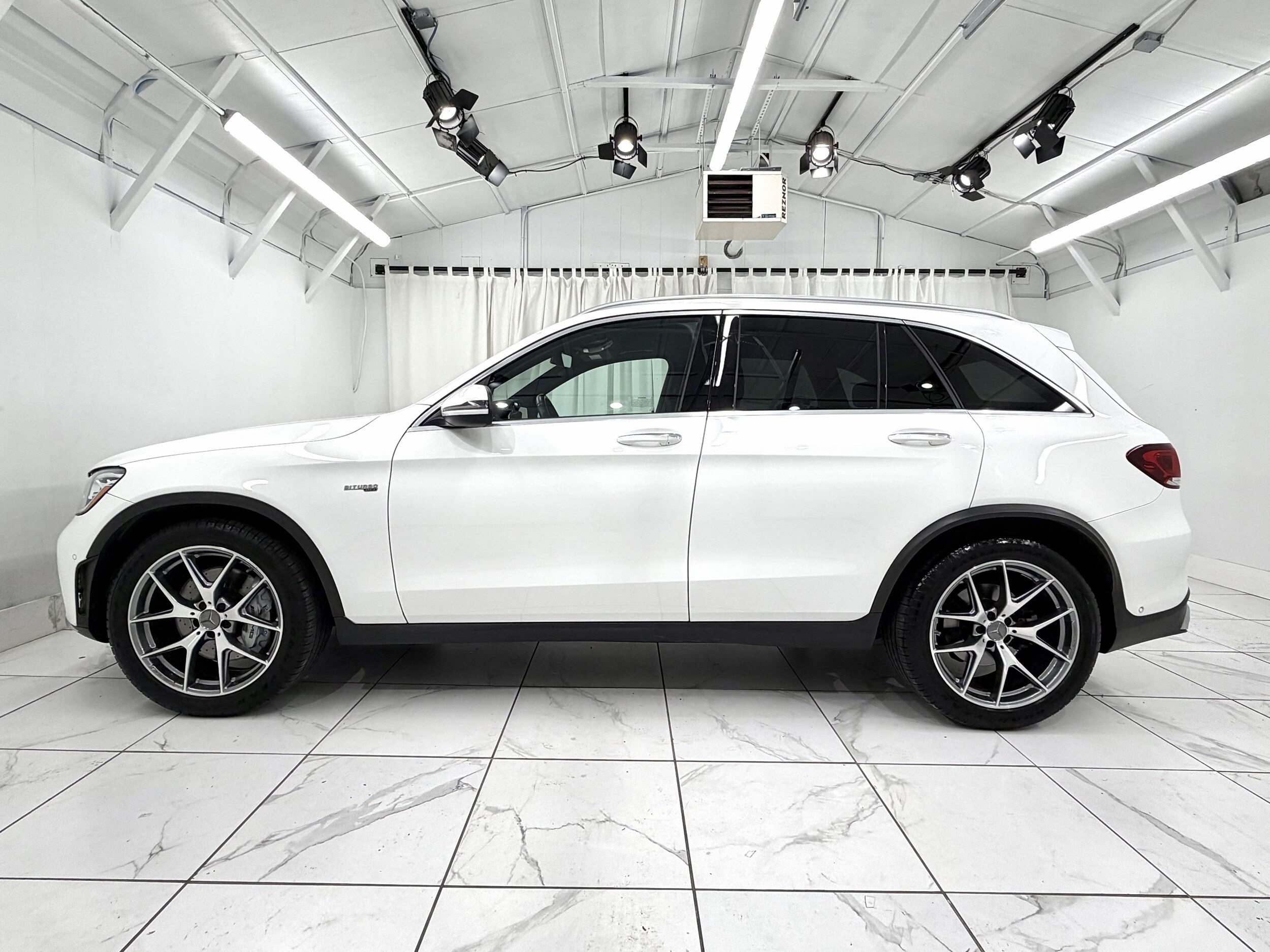 2022 Mercedes Benz GLC AMG 43 photo 2