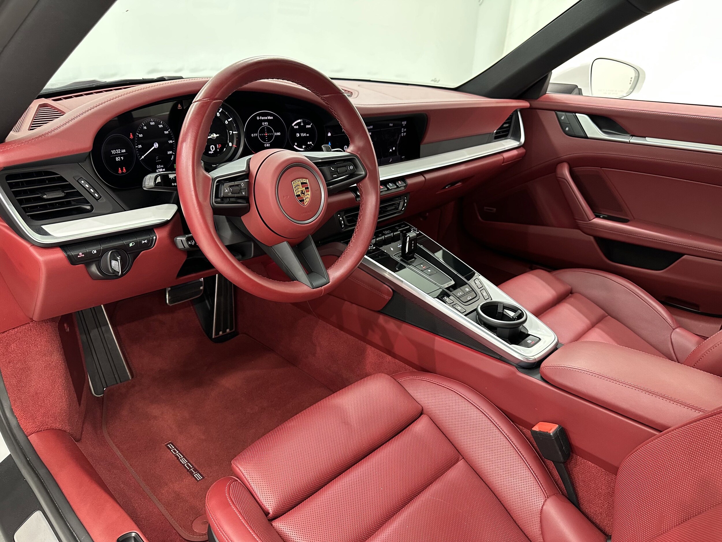 2022 Porsche 911 Coupe photo 4