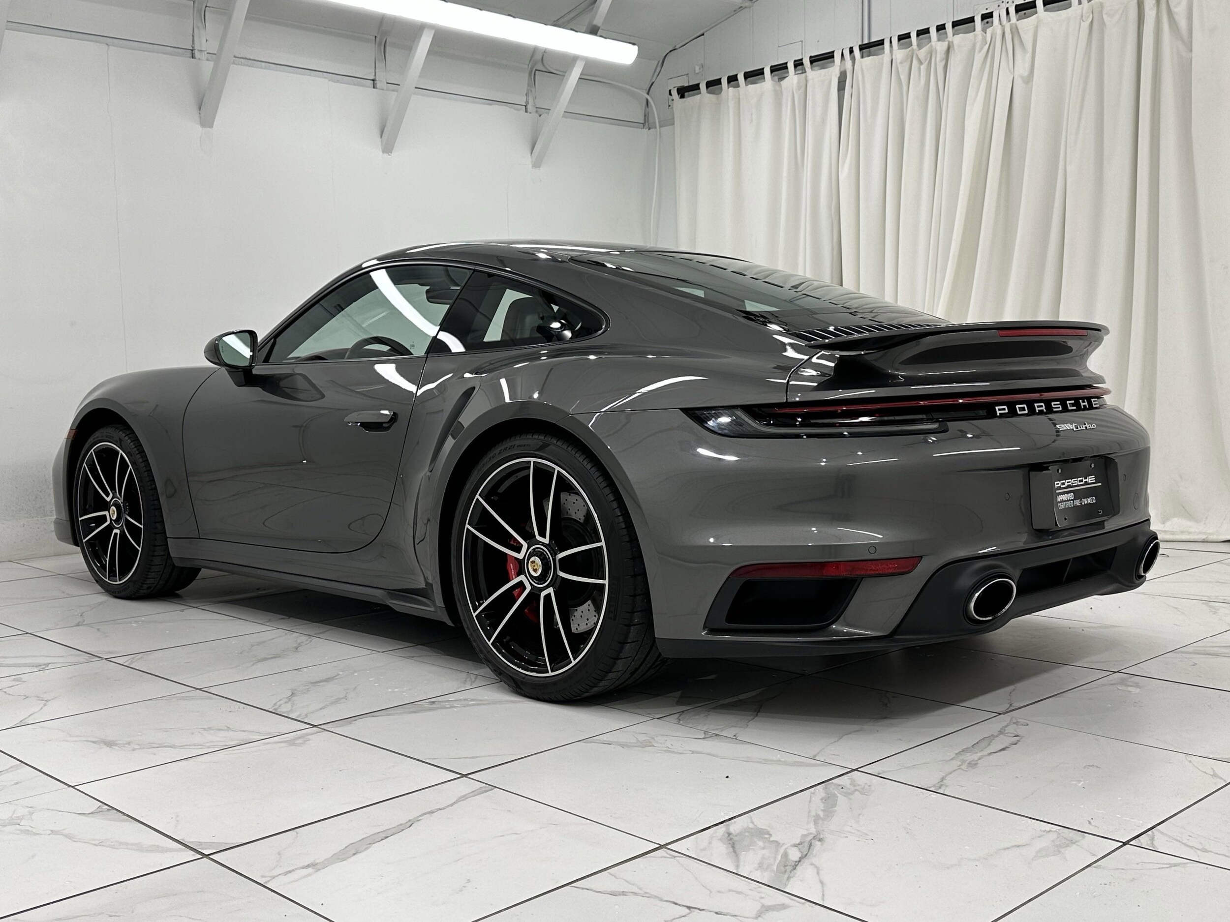 2023 Porsche 911 Turbo photo 3