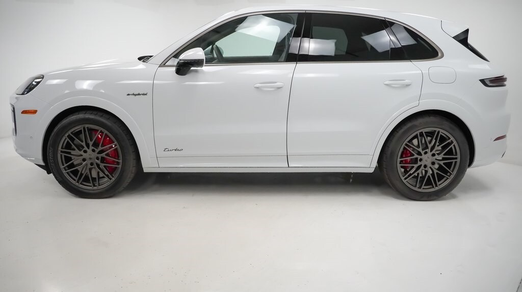New 2025 Porsche Cayenne E-Hybrid Turbo SUV
