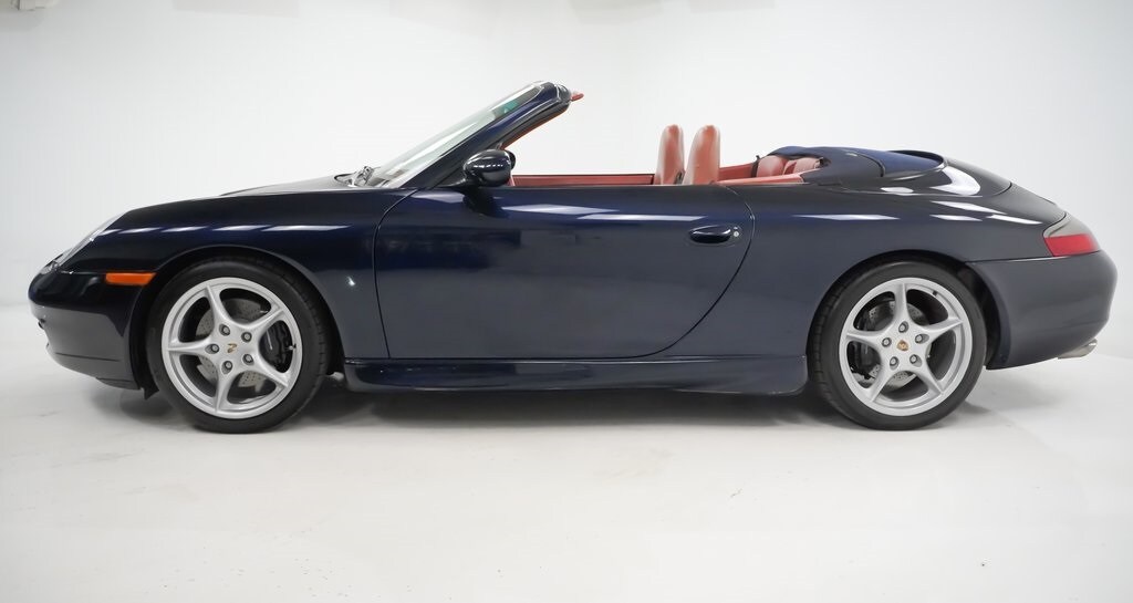 2001 Porsche 911 Cabriolet photo 2