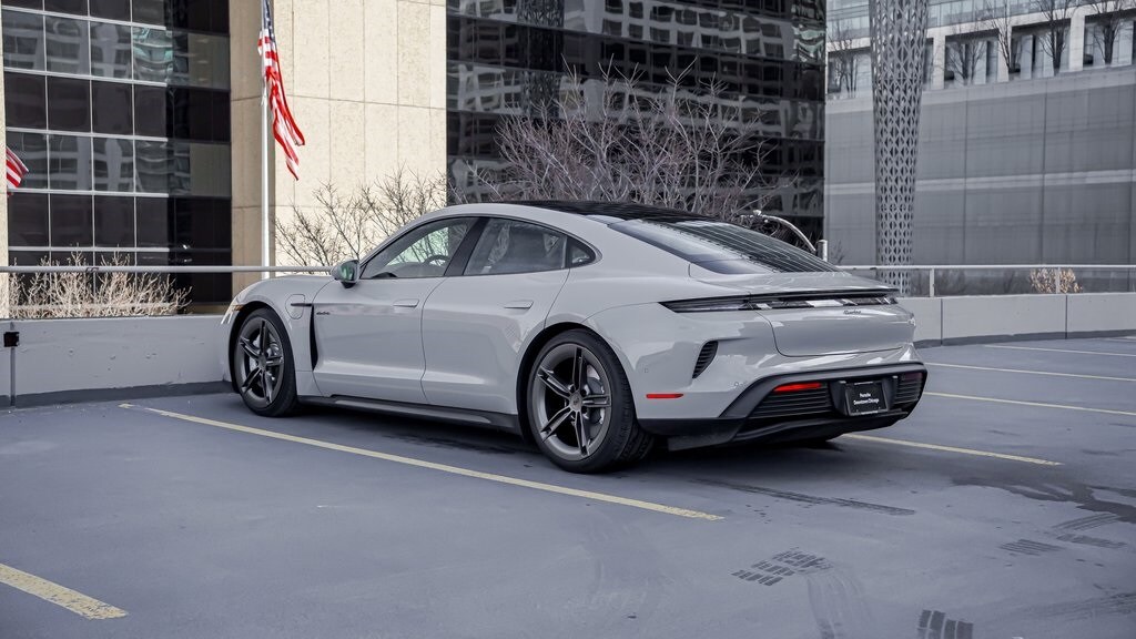 2025 Porsche Taycan Turbo photo 3