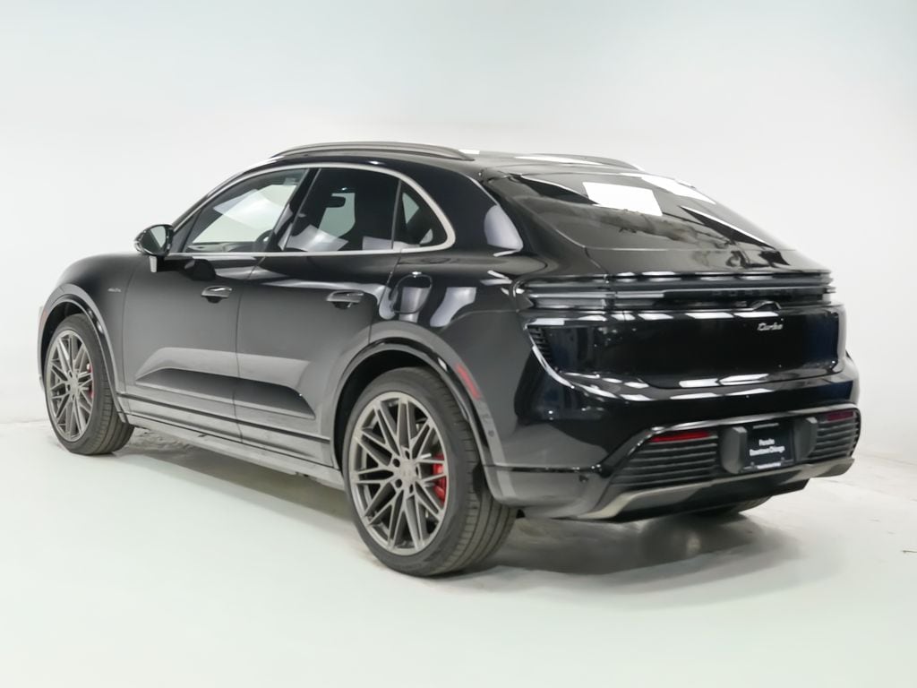 New 2026 Porsche Macan Electric Turbo SUV
