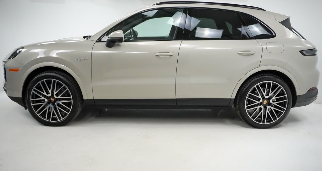Certified 2025 Porsche Cayenne E-Hybrid SUV