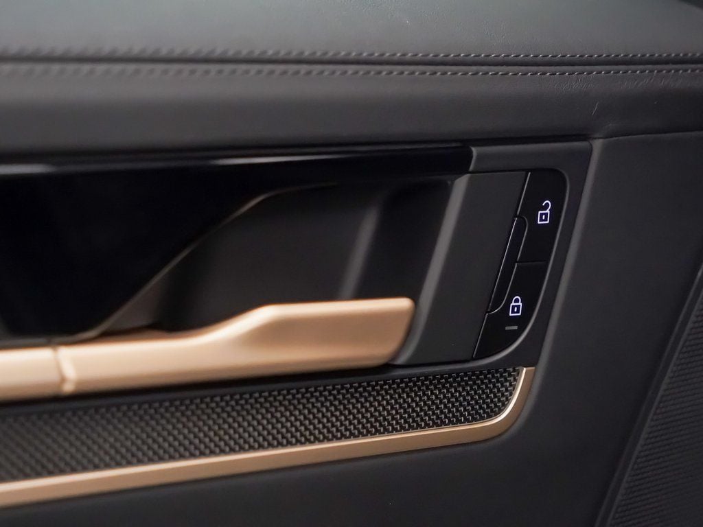 2026 Porsche Cayenne S E-Hybrid - Photo 15