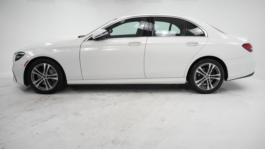 2021 Mercedes Benz E 350 photo 2