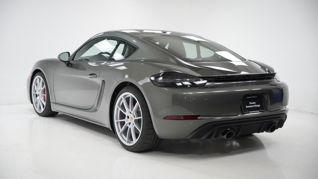 2025 Porsche Cayman GTS 4.0 photo 3