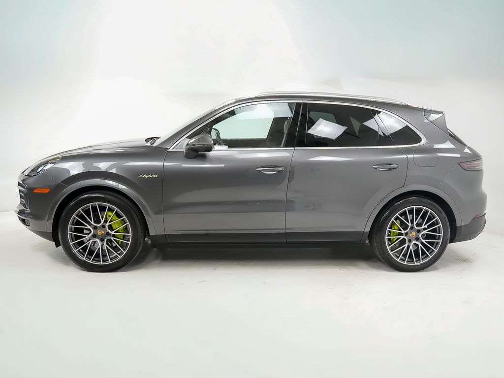 Certified 2022 Porsche Cayenne E-Hybrid SUV