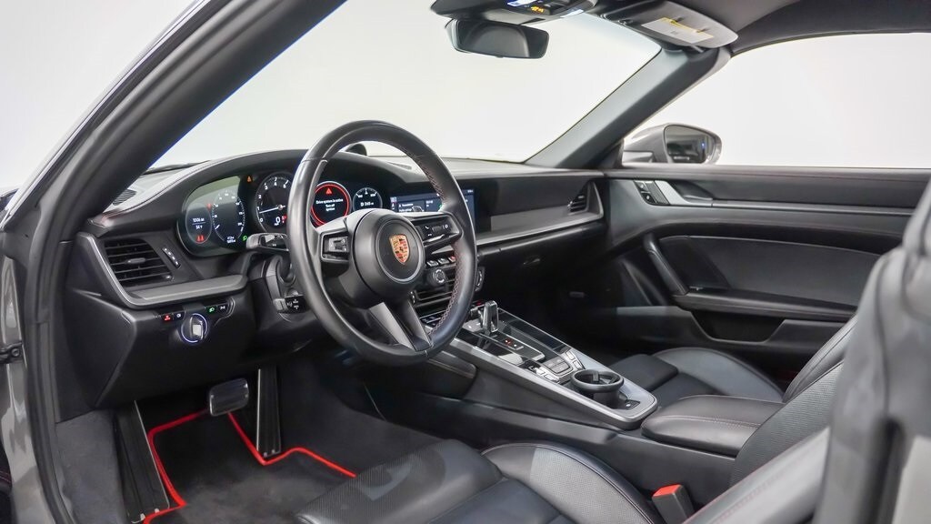 2020 Porsche 911 Cabriolet photo 4