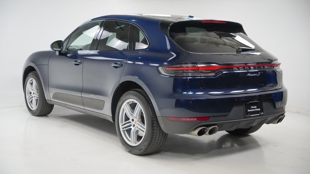 2021 Porsche Macan S photo 2