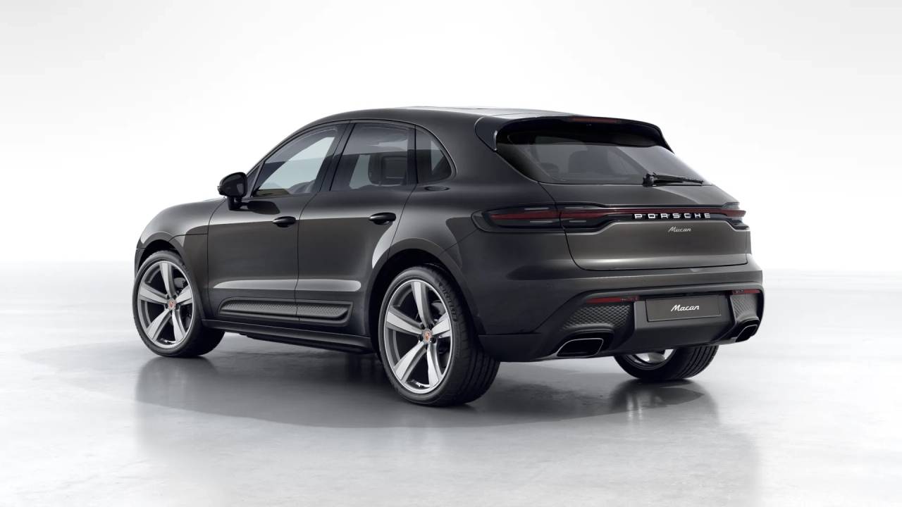 2026 Porsche Macan T photo 3