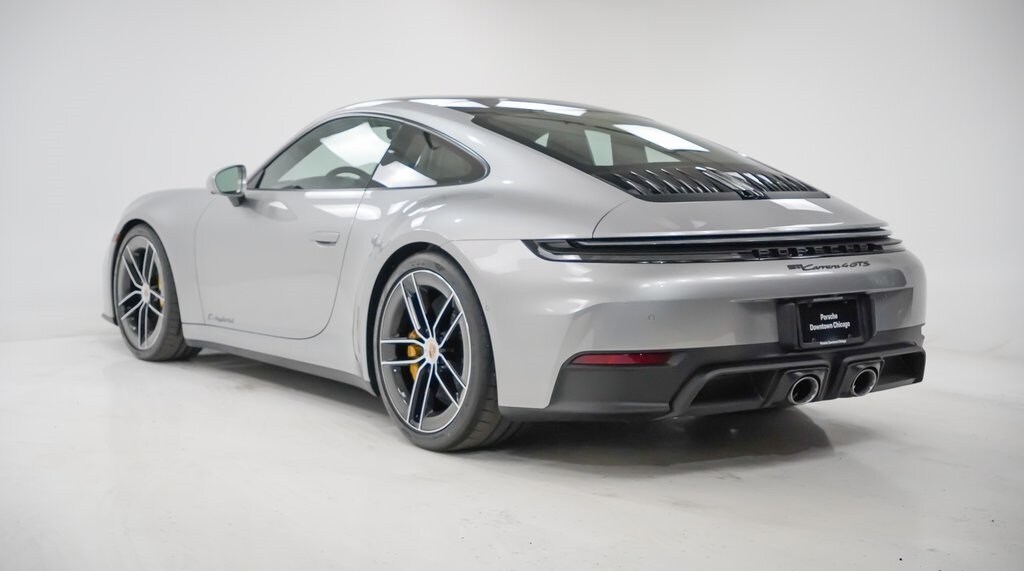 2025 Porsche 911 4 GTS photo 3