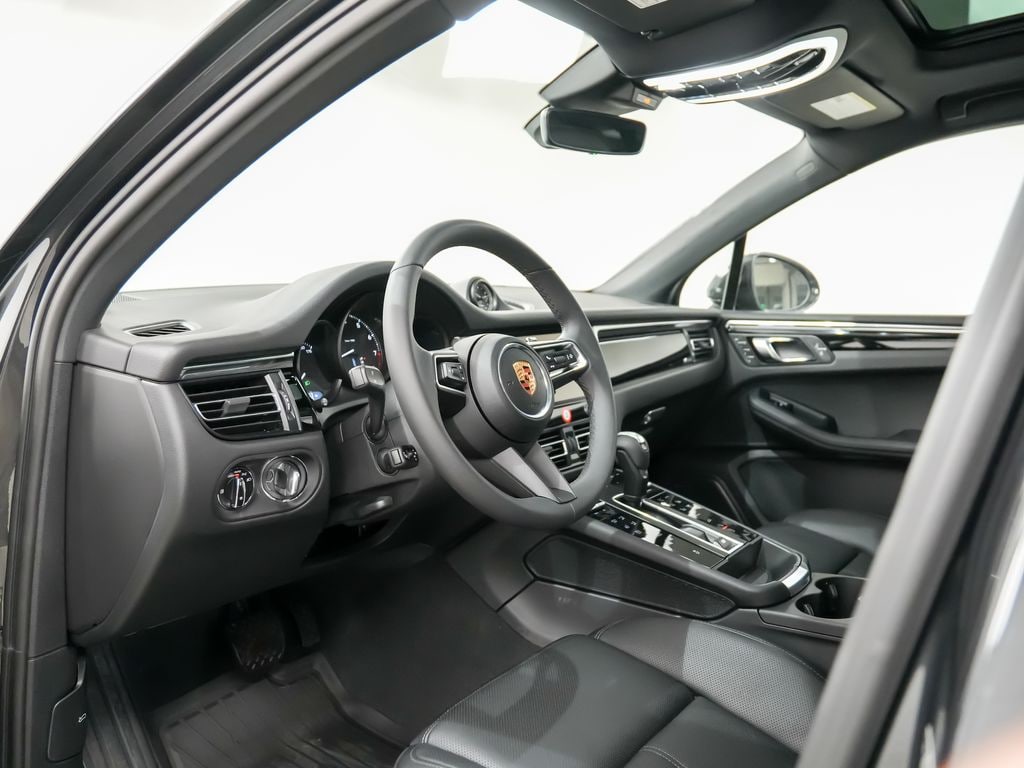 New 2026 Porsche Macan SUV