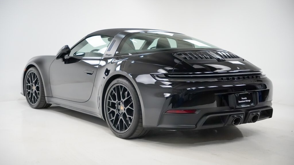 2025 Porsche 911 Targa 4 GTS photo 3