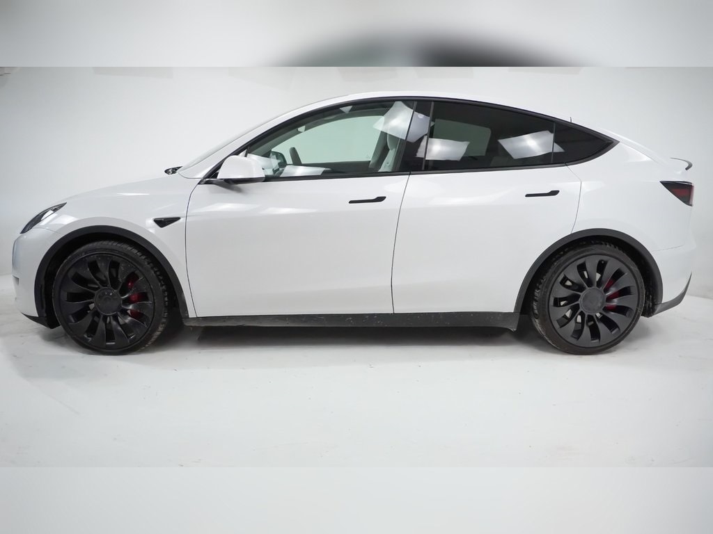 Used 2023 Tesla Model Y Performance with VIN 7SAYGDEF2PF607048 for sale in Oakbrook Terrace, IL