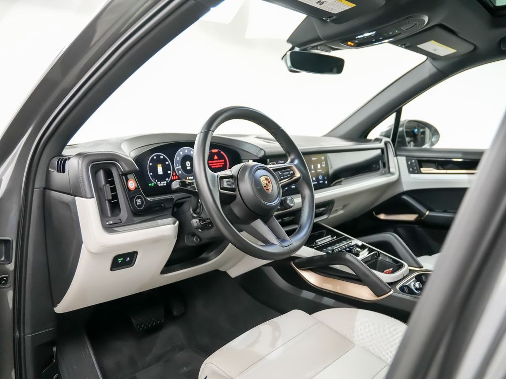 Used 2024 Porsche Cayenne SUV