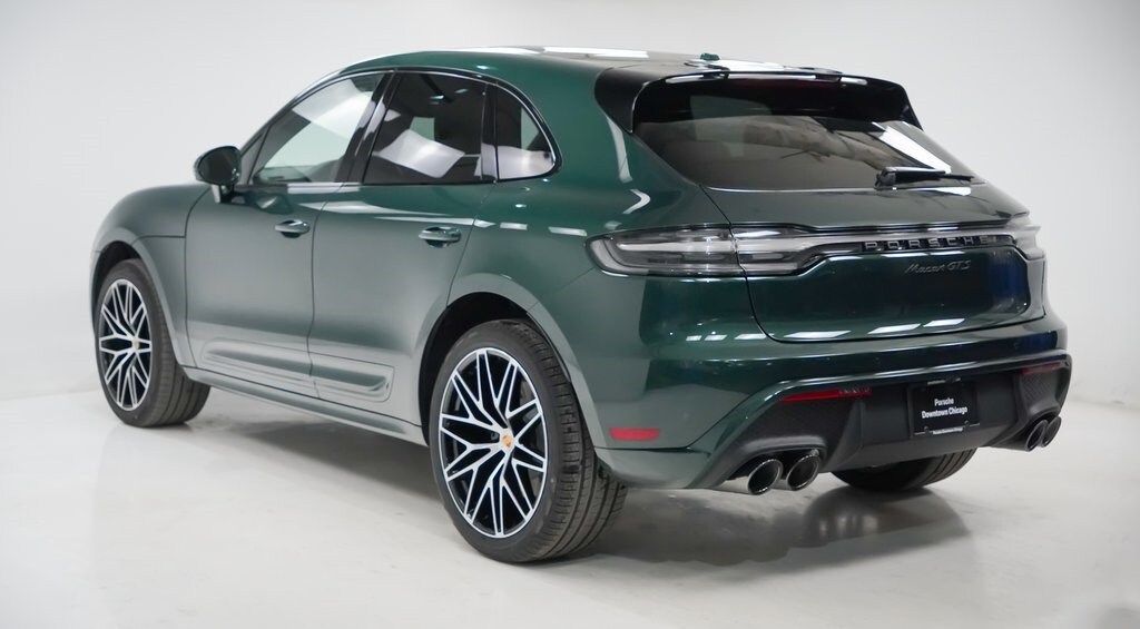 2026 Porsche Macan GTS photo 3