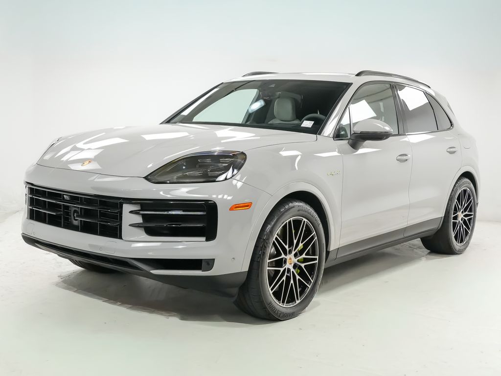 2024 Porsche Cayenne E-Hybrid