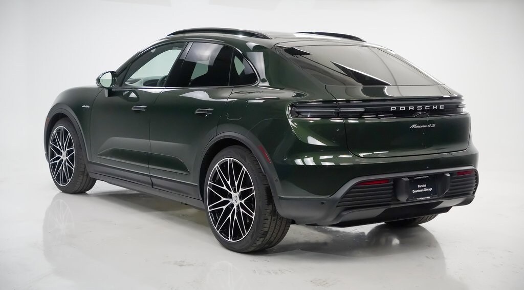 2025 Porsche Macan Electric photo 3