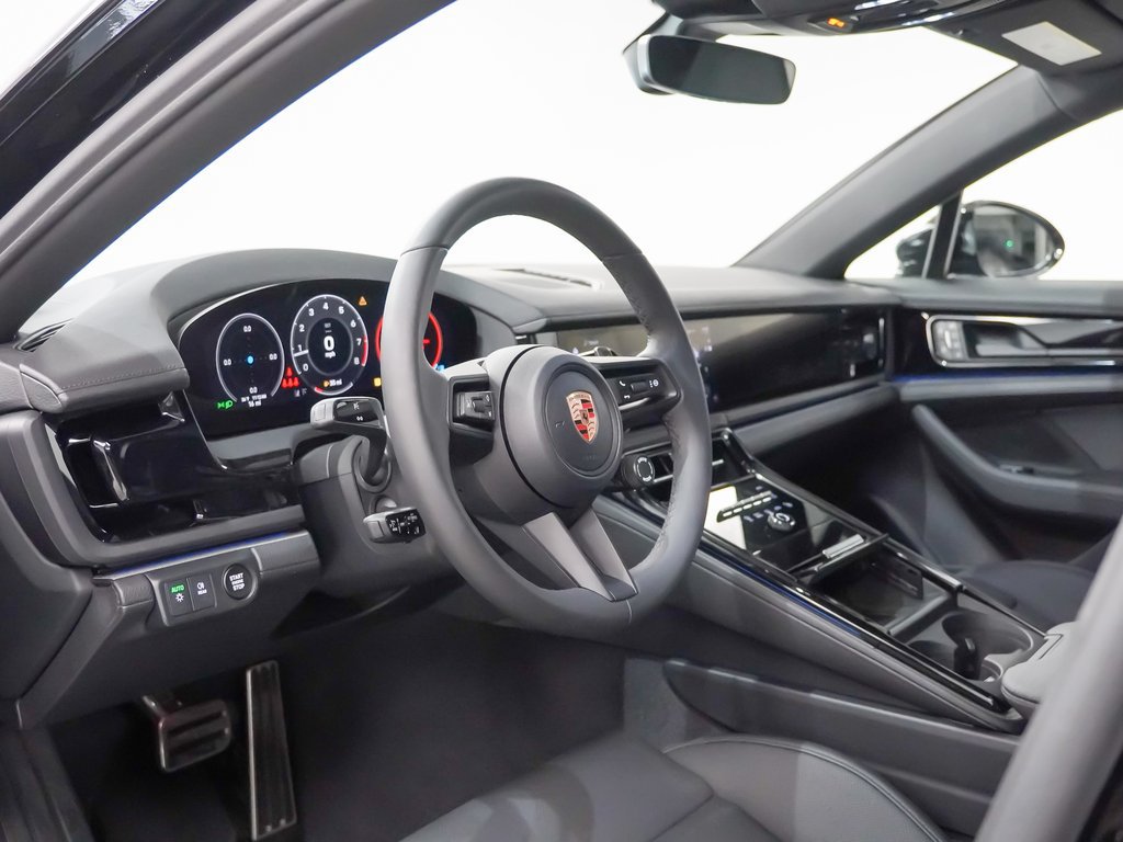New 2026 Porsche Panamera 4 Hatchback