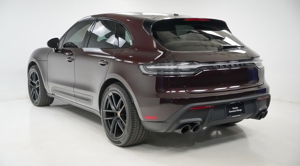 2024 Porsche Macan S photo 2