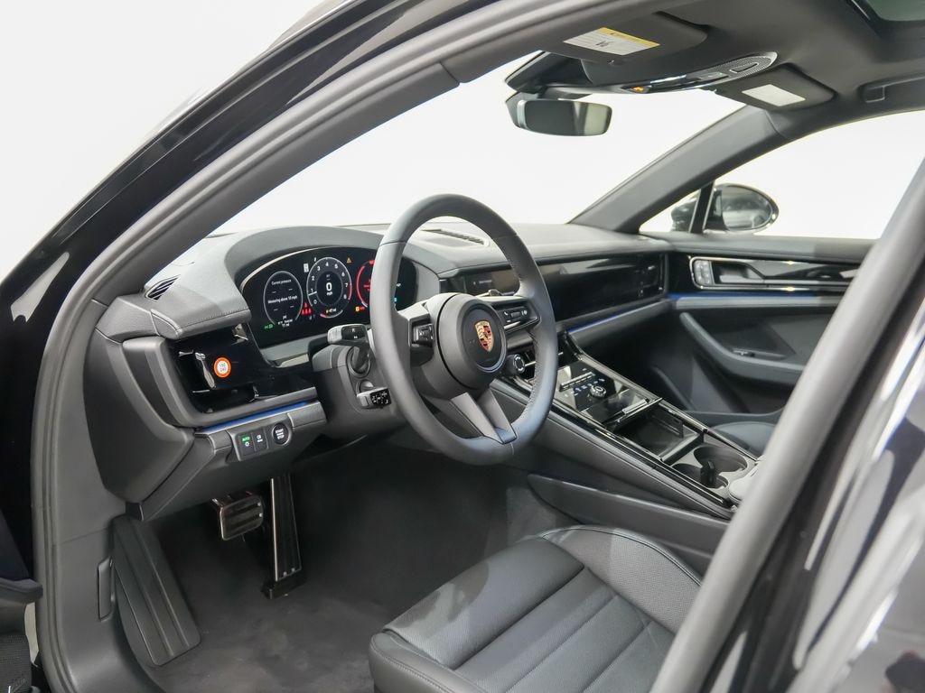 New 2026 Porsche Panamera 4 Hatchback