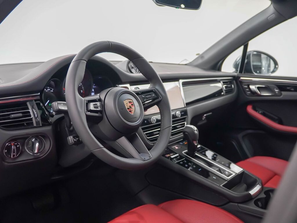 Certified 2025 Porsche Macan SUV