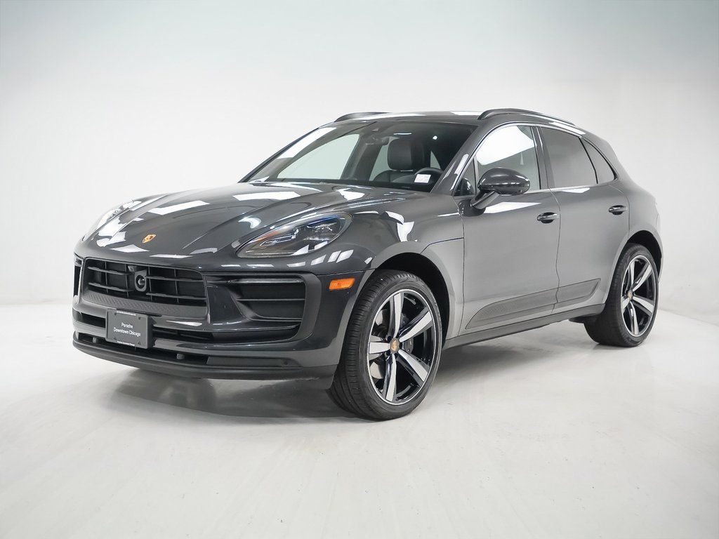 2025 Porsche Macan T