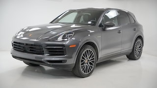 2023 Porsche Cayenne E-Hybrid SUV