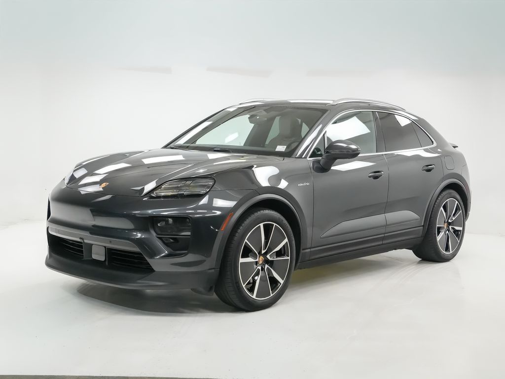 2025 Porsche Macan