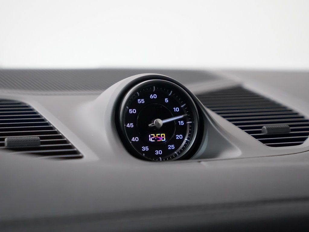 2026 Porsche Cayenne S E-Hybrid - Photo 29