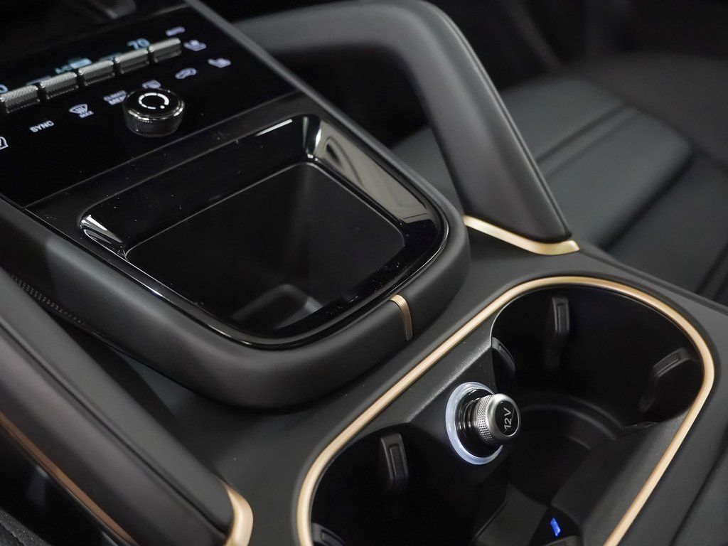 2026 Porsche Cayenne S E-Hybrid - Photo 33