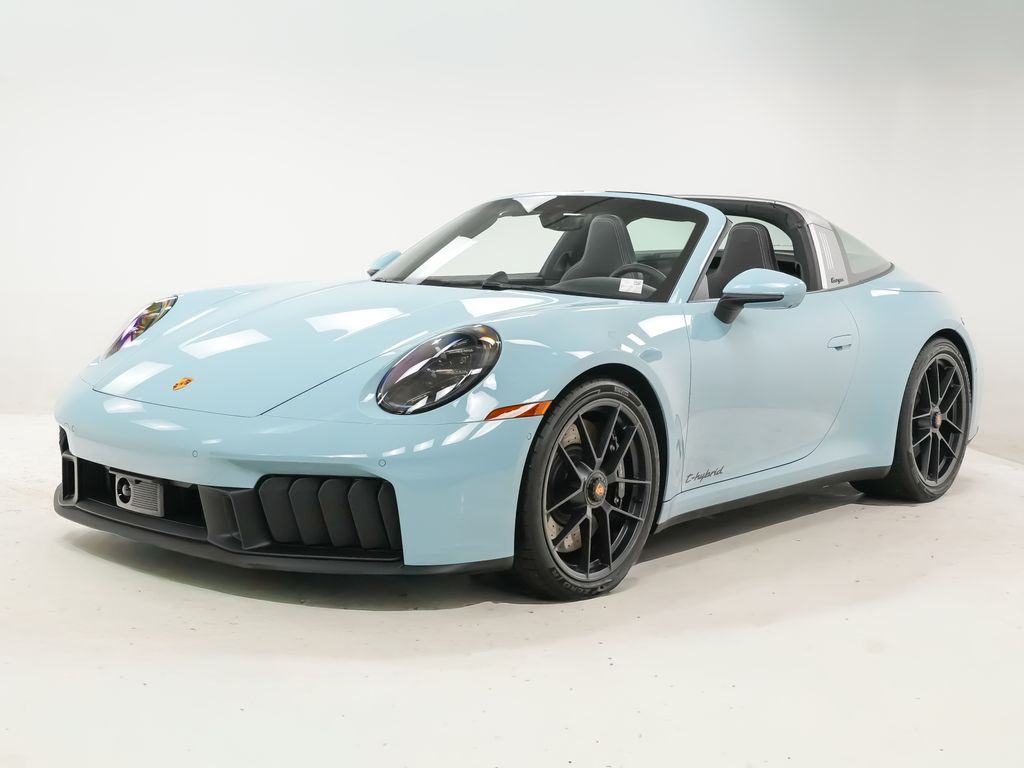 2026 Porsche 911 GTS