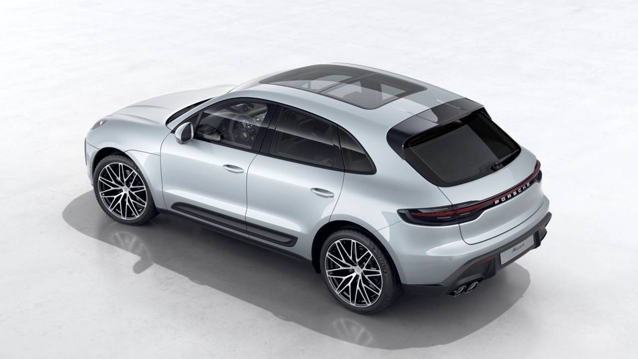2026 Porsche Macan T photo 4