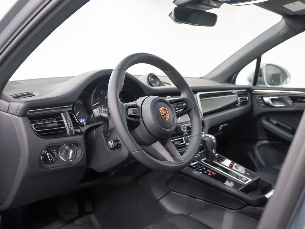 Used 2026 Porsche Macan SUV