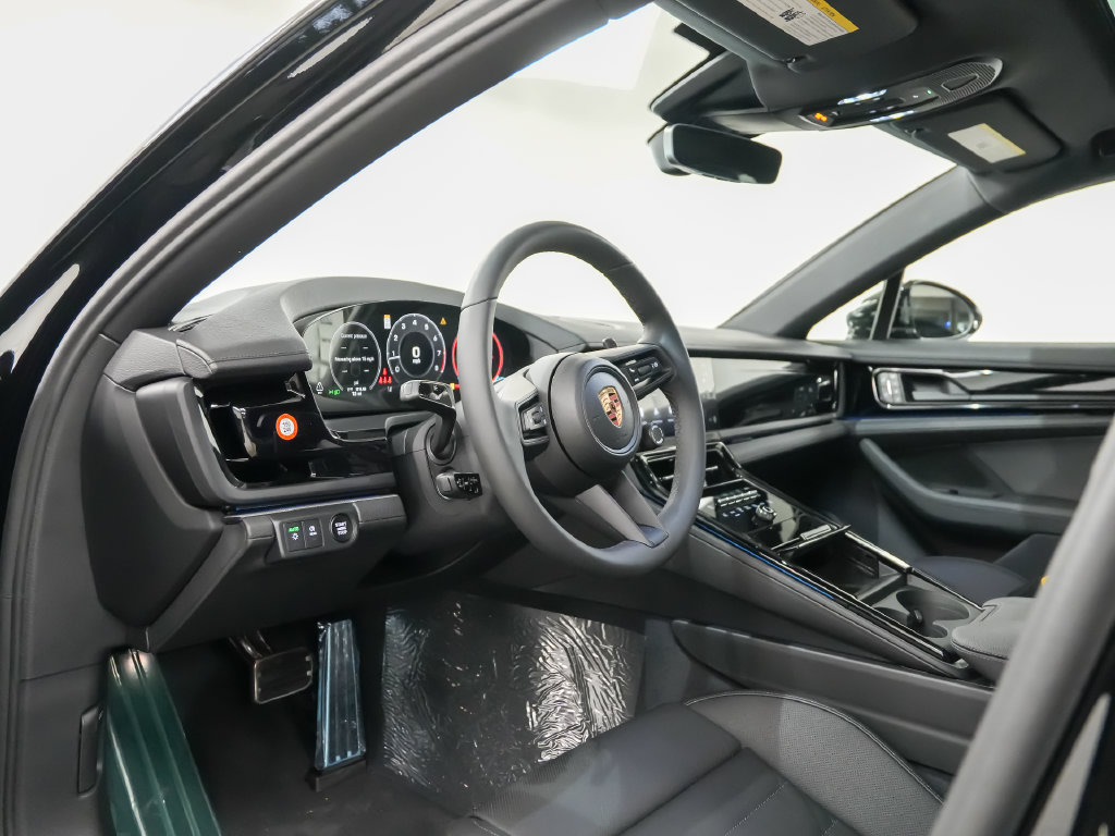 New 2026 Porsche Panamera 4 Hatchback