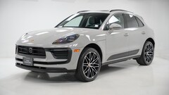 2025 Porsche Macan SUV
