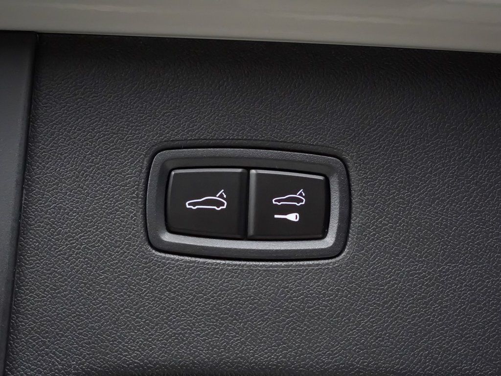 2026 Porsche Cayenne S E-Hybrid - Photo 14