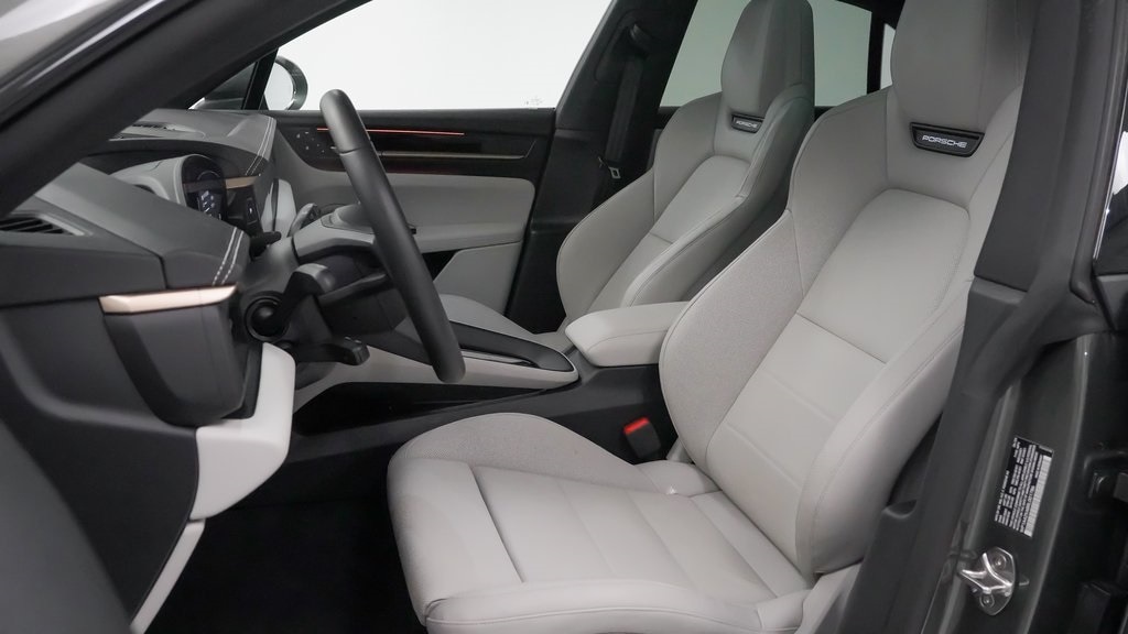 Image 5 of Certified Pre Owned 2024 PorscheMacan Electric 4