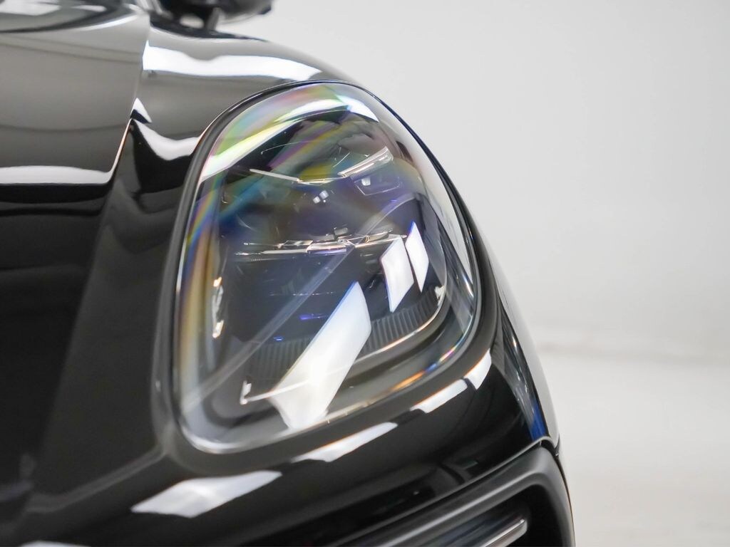 Certified 2026 Porsche Macan SUV