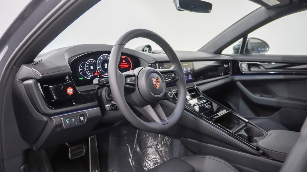 New 2026 Porsche Panamera 4 Hatchback