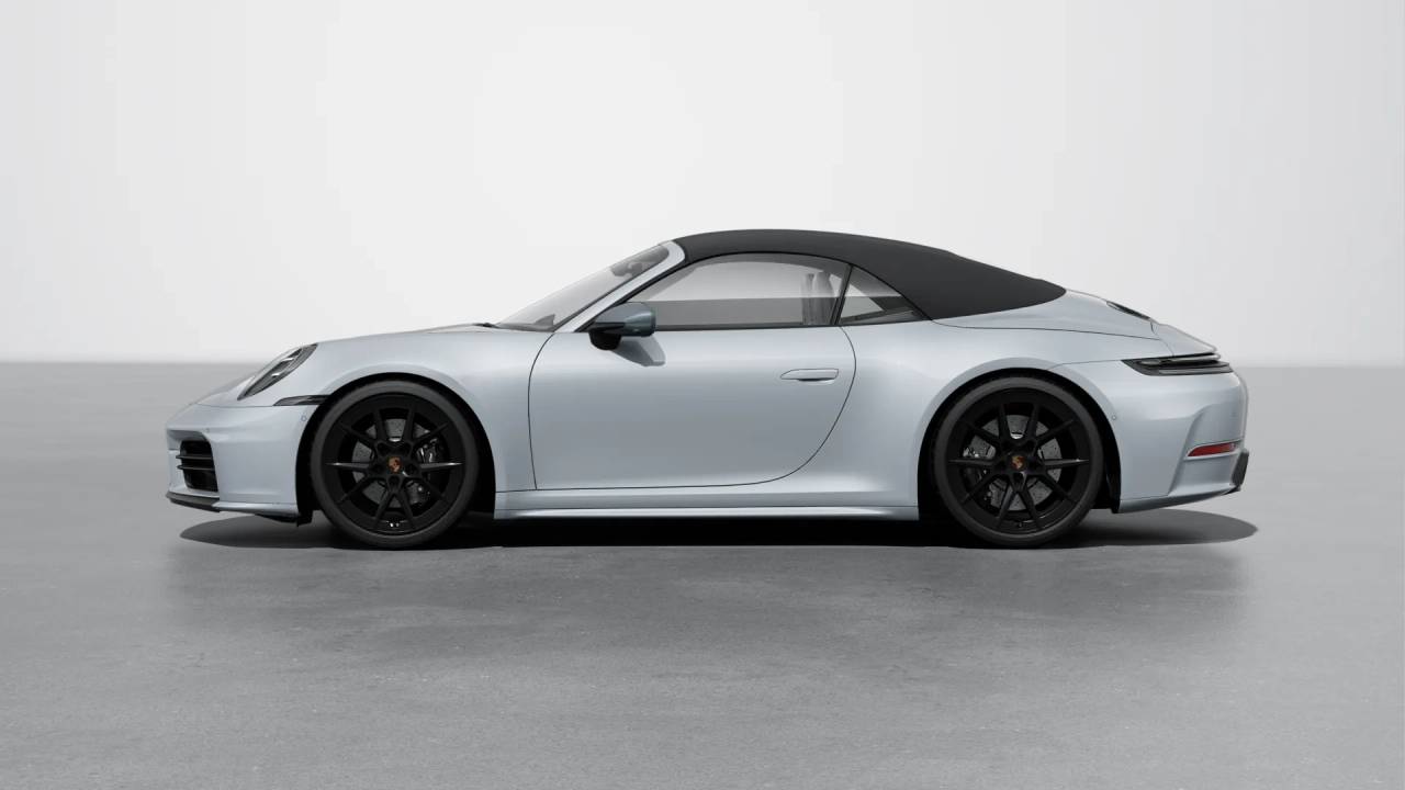 2026 Porsche 911 T photo 2