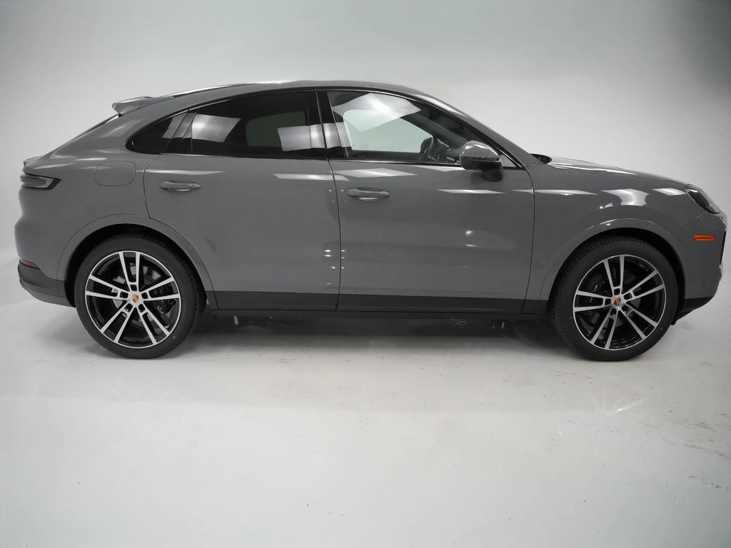 2025 Porsche Cayenne Coup Base - Photo 9