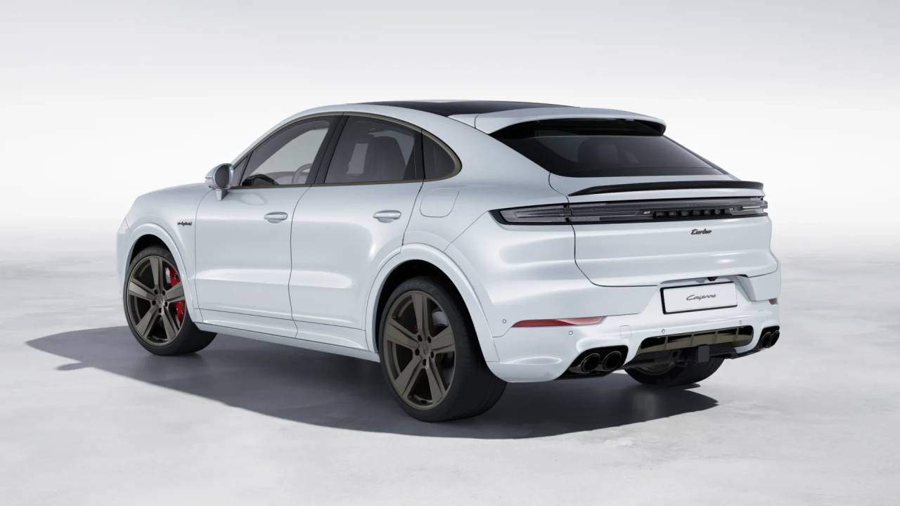 2026 Porsche Cayenne E-Hybrid Coupe Turbo photo 2
