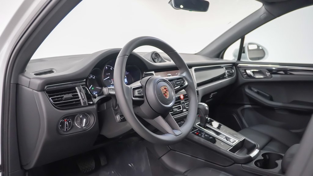 New 2026 Porsche Macan  SUV