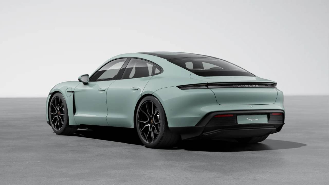 2026 Porsche Taycan 4 photo 3