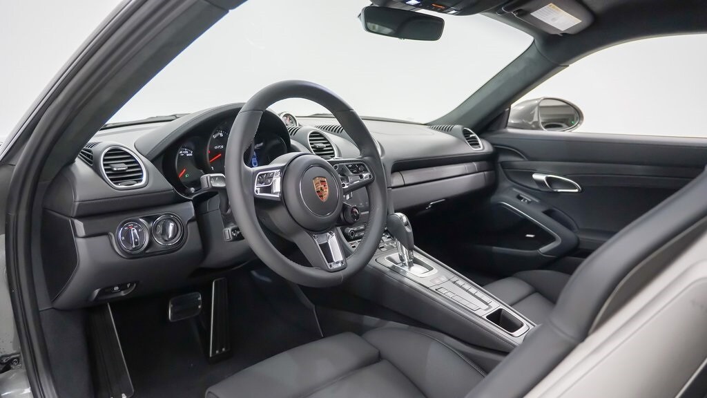 2025 Porsche Cayman GTS 4.0 photo 4