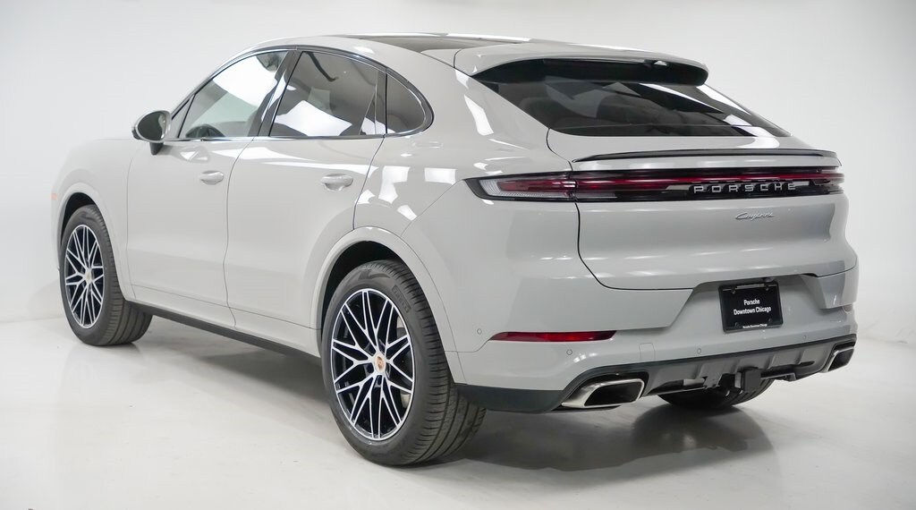 2026 Porsche Cayenne Coupe Base photo 3