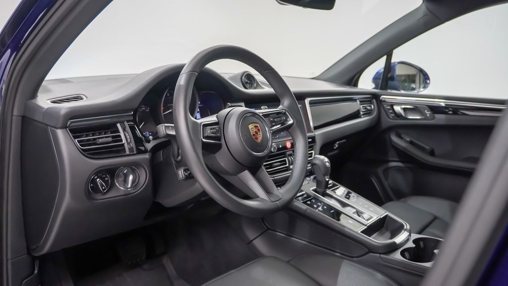 Certified 2025 Porsche Macan  SUV